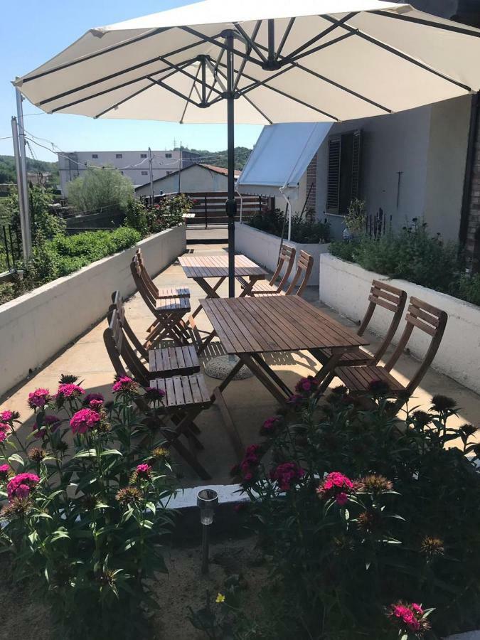 Sara'S Villa Shkodër Extérieur photo
